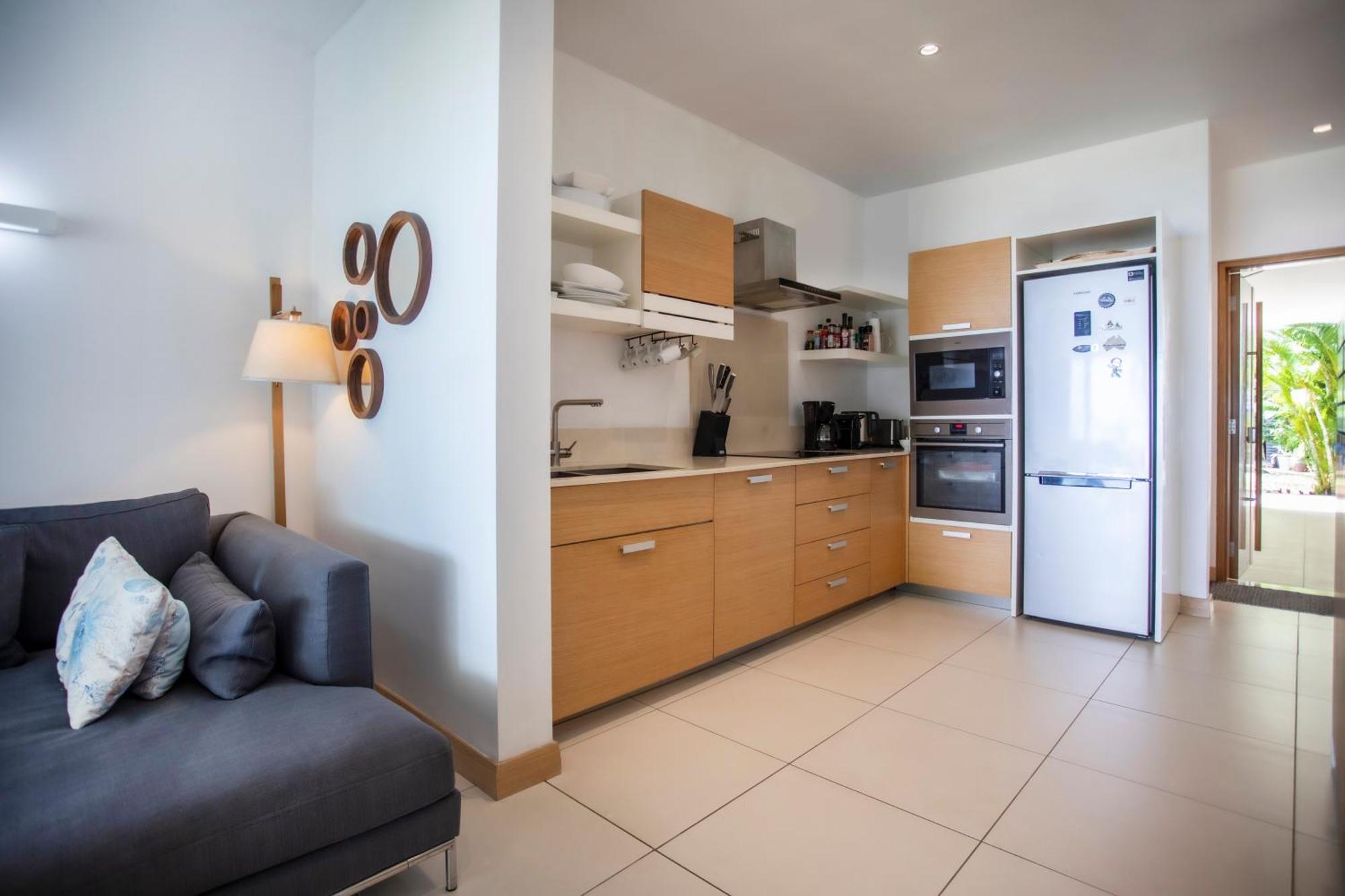 Apartment 3 Pied Dans L'eau Avec Et Grande Piscine